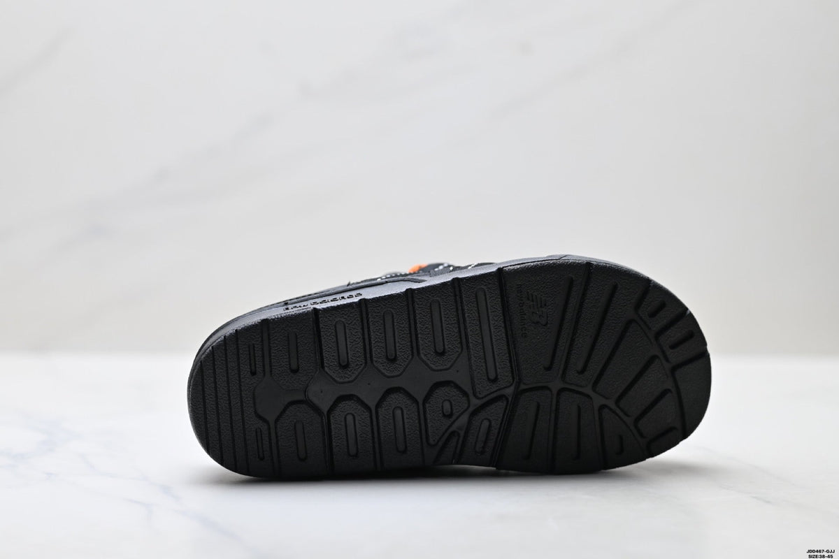 New Balance Outdoor Mule Clogs – Black Beige Orange