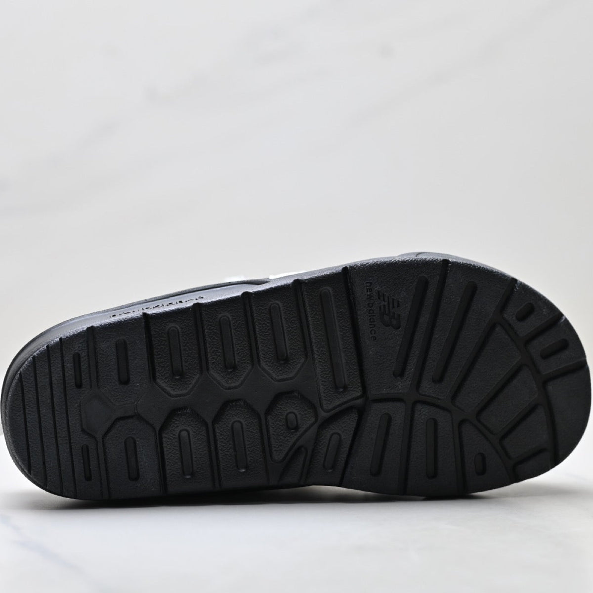 New Balance Outdoor Mule Clogs – Black White