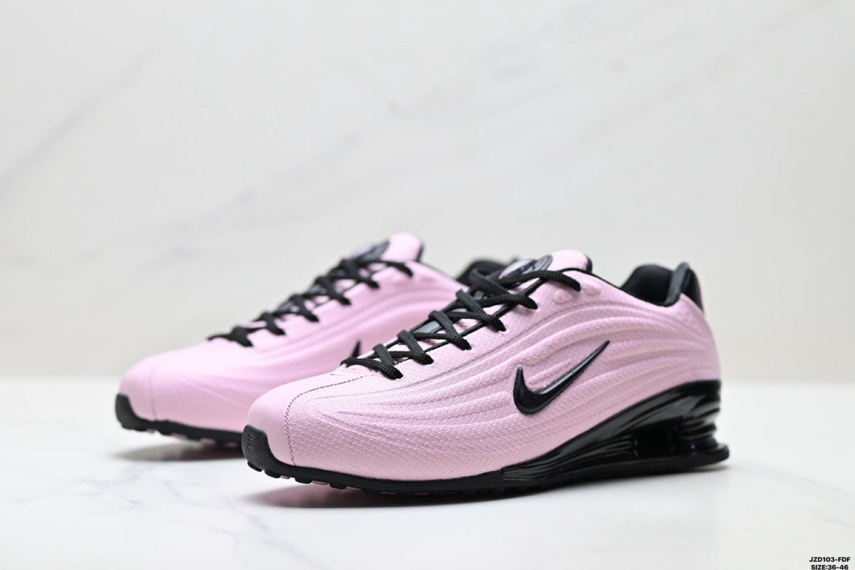 NIKE New Arrivals Running Shoe