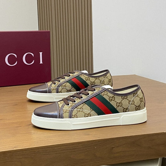 Gucci Shoes #60