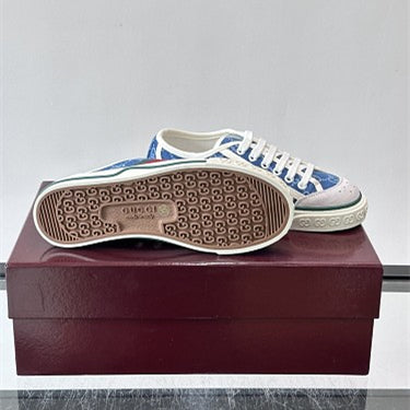 Gucci Shoes #50