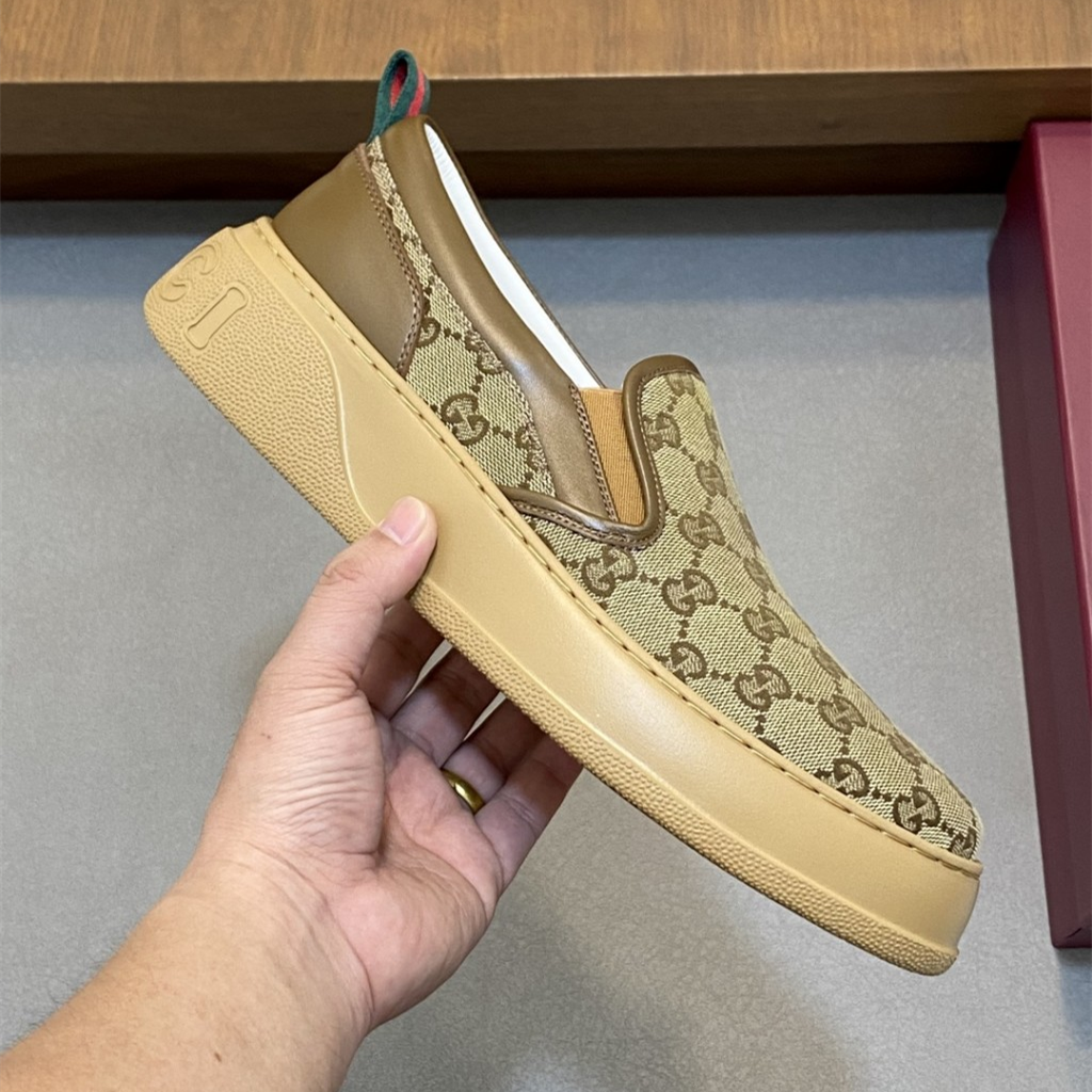 Gucci Shoes #62
