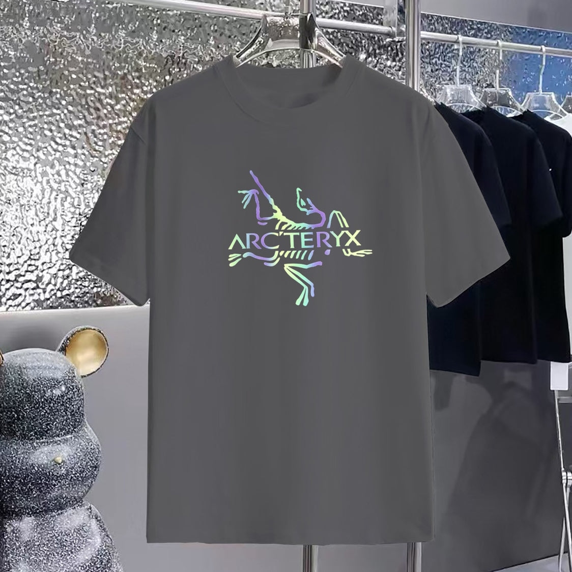 Gradient Graphic Oversized T-Shirt – Premium Urban Streetwear Tee