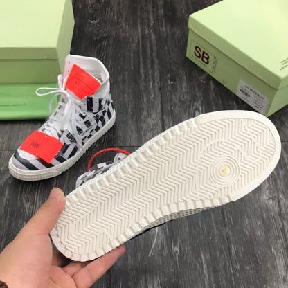 OFF-Whlte Arrow Logo Leather Sneakers #43