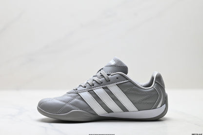 Adidas Herren Indoor-Trainingsschuhe Grau Weiß