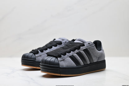 Adidas Originals Superstar Platform Sneaker Grau Schwarz Wildleder