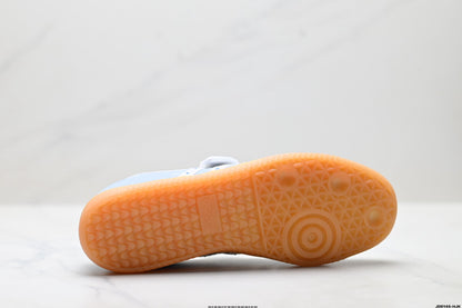 Adidas Samba Mary Jane hellblaue Leder-Sneaker – Retro-Ballerinas
