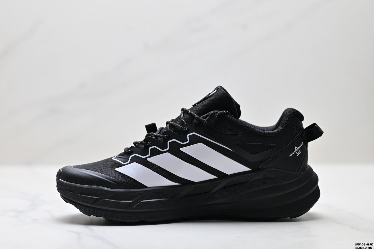 Adidas Wasserdichte Trailrunning-Schuhe – Schwarz-weiße Outdoor-Sneaker