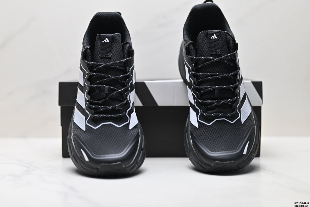Adidas Wasserdichte Trailrunning-Schuhe – Schwarz-weiße Outdoor-Sneaker