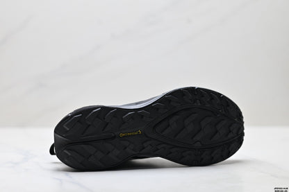 Adidas Wasserdichte Trailrunning-Schuhe – Schwarz-weiße Outdoor-Sneaker