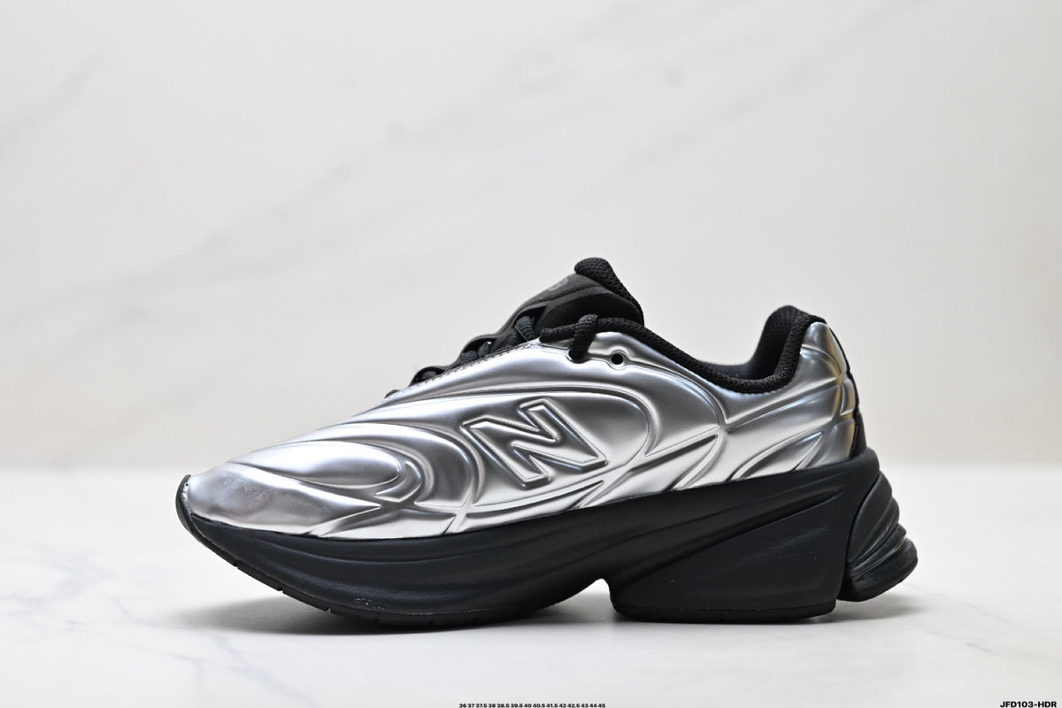 New Balance 9060 Sneakers – Silber Schwarz Metallic