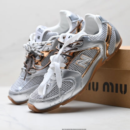 New Balance 530 Sneakers - Silver Gold Metallic