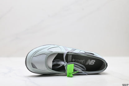 New Balance Flat Breeze Mary Jane Schuhe - Hellgrau