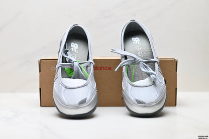 New Balance Flat Breeze Mary Jane Schuhe - Grau