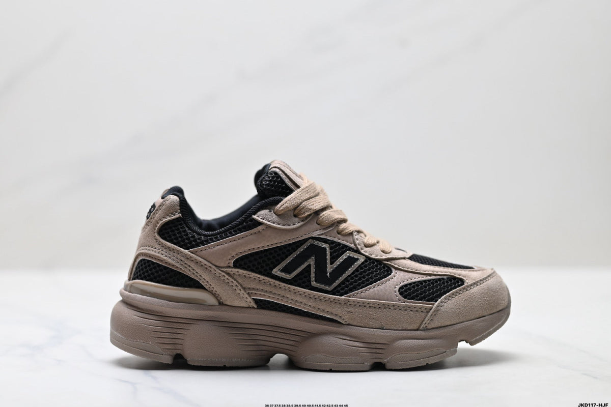 New Balance Retro Dad Sneakers - Beige