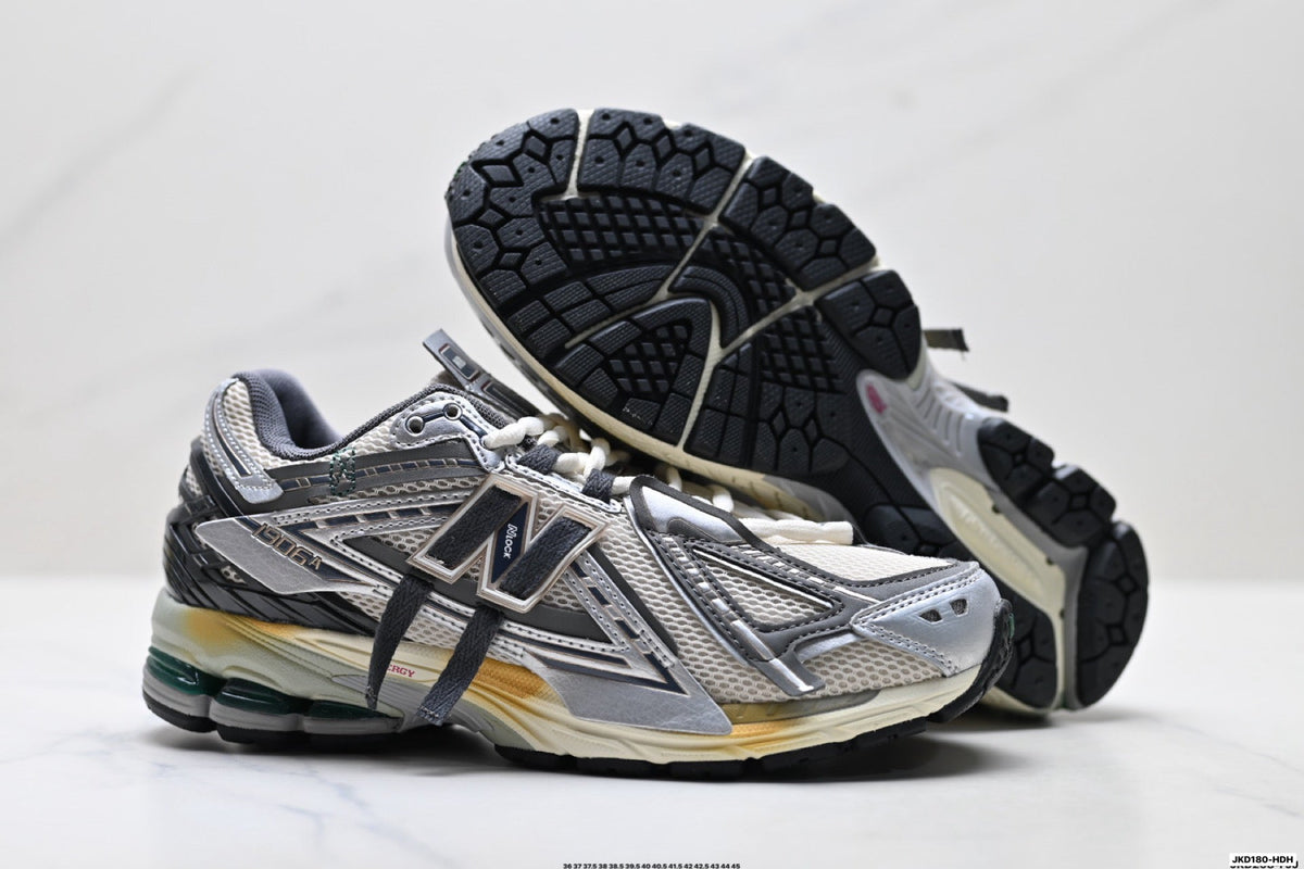New Balance 1906A Retro Running Shoes – Silver Grey