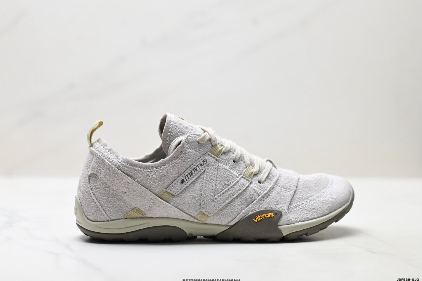 New Balance MT10 Barfußschuhe – Sandbeige