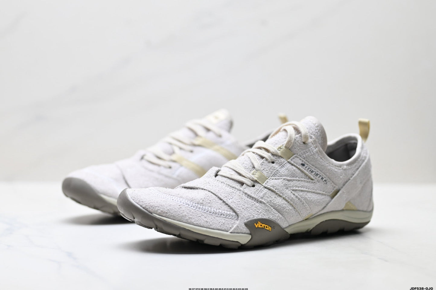 New Balance MT10 Barfußschuhe – Sandbeige