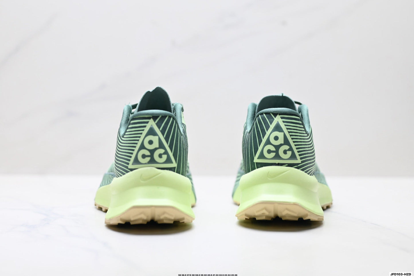 Nike Trail Running Sneakers