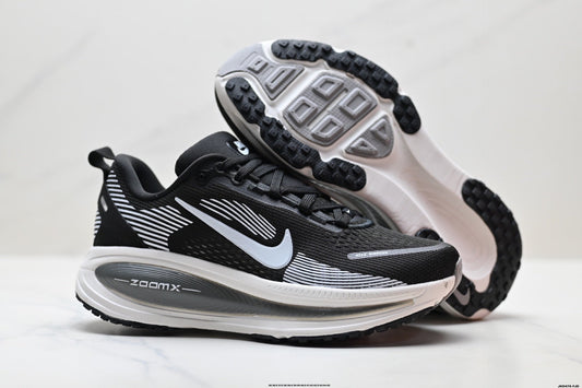 NIKE New Arrivals Running Shoe