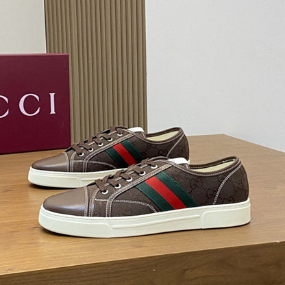 Gucci Shoes #60