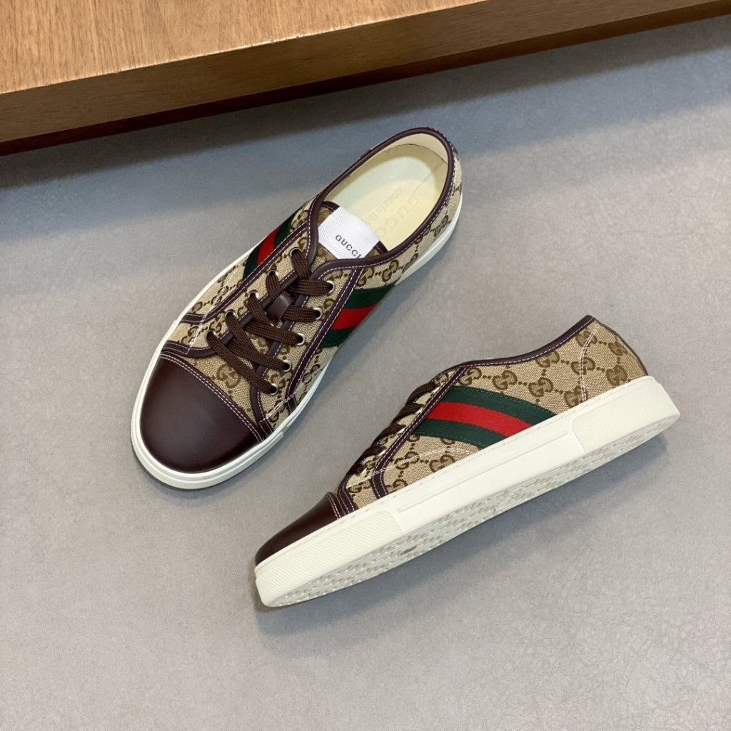 Gucci Shoes #60
