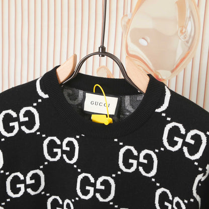 Gucci 8316 Monogram Crewneck Sweater - Image 3