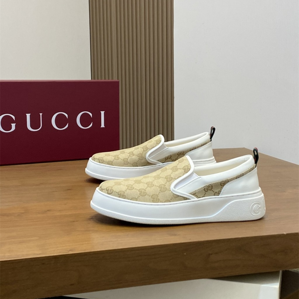 Gucci Shoes #62
