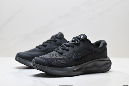NIKE New Arrivals Running Shoe
