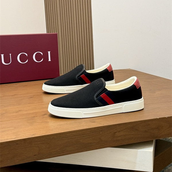 Gucci Shoes #66