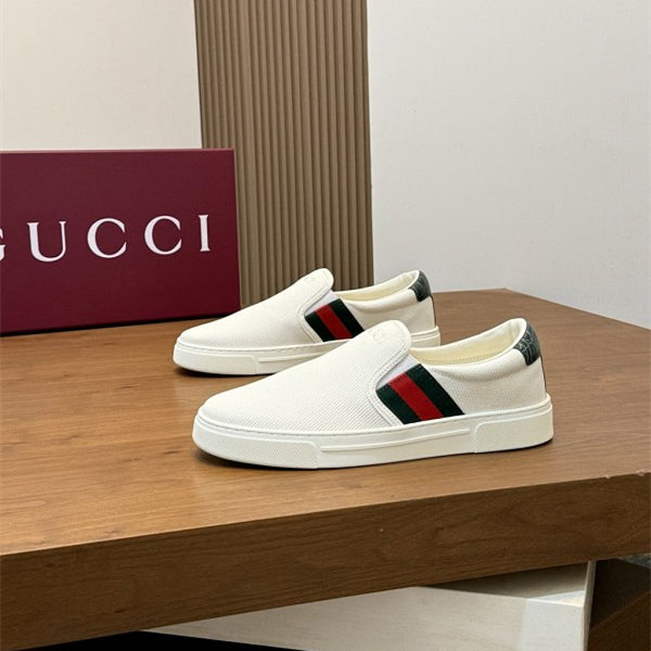 Gucci Shoes #67