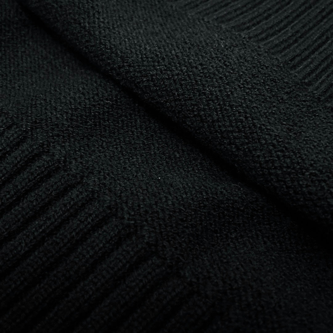 Gucci Jacquard Embroidered Crewneck Sweater - Image 8