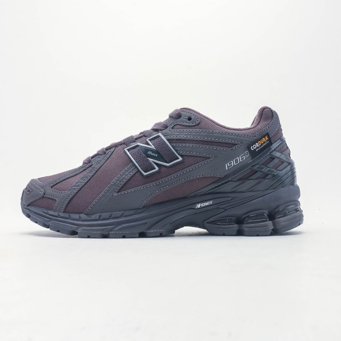 New Balance Unisex Sneakers M1906-2