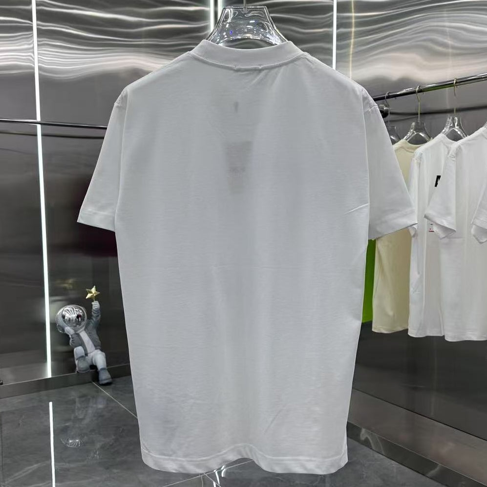 Gradient Skeleton Graphic Oversized T-Shirt – Premium Streetwear Cotton Tee