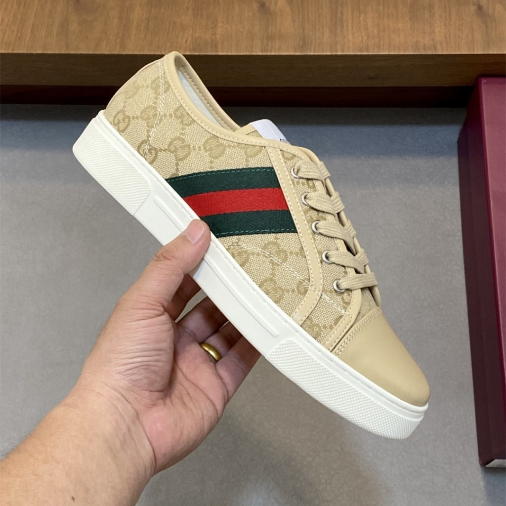 Gucci Shoes #60